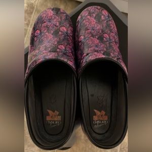 Dansko clogs size 40/9